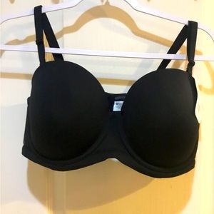 Strapless/convertible bra 40D NWT